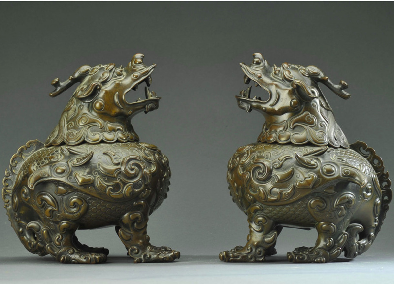 10 Vật Phẩm Phong Thủy Hút Tài Lộc Cho Bàn Làm Việc