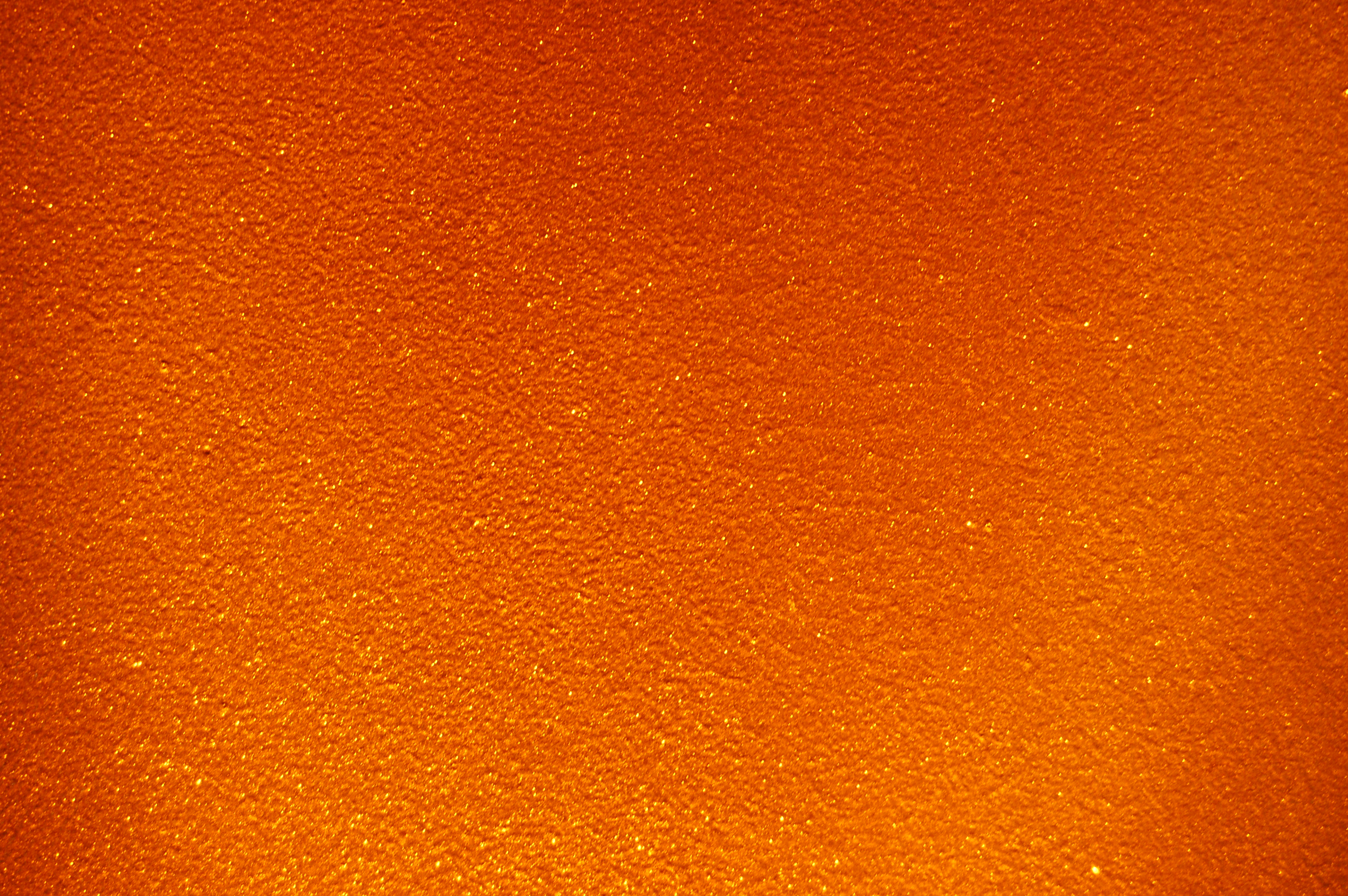 Ý Nghĩa Màu Vàng/Kim ✨: Sự Giàu Sang & Vương Giả